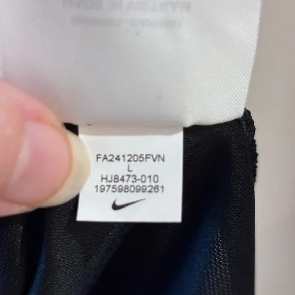 Nike Dri Fit Cleveland Cavaliers coaches Polo Shirt. Women’s Lg. Black. NWT! - Picture 6 of 15